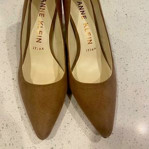 Anne Kline Heels